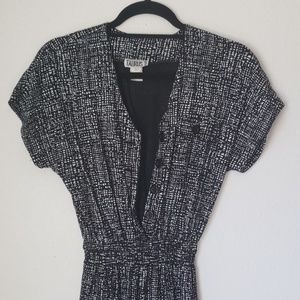Vtg b&w print jumpsuit sz XS/Sm
